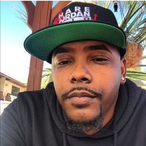 Meet your Posher, Nico